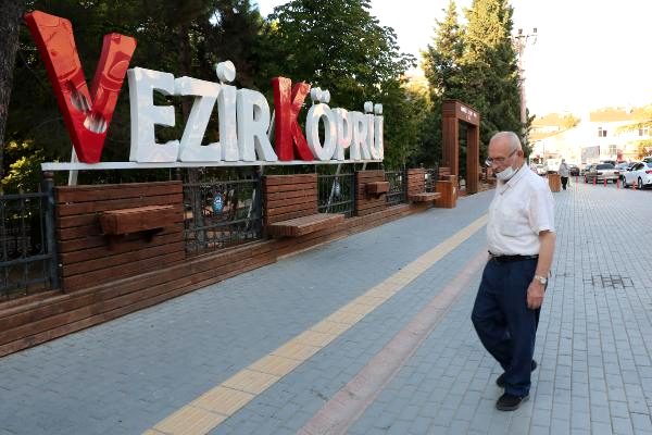 Samsun'da 'Koronavirüsten Taburcu Edilenleri Ziyaret Etmeyin' Uyarısı