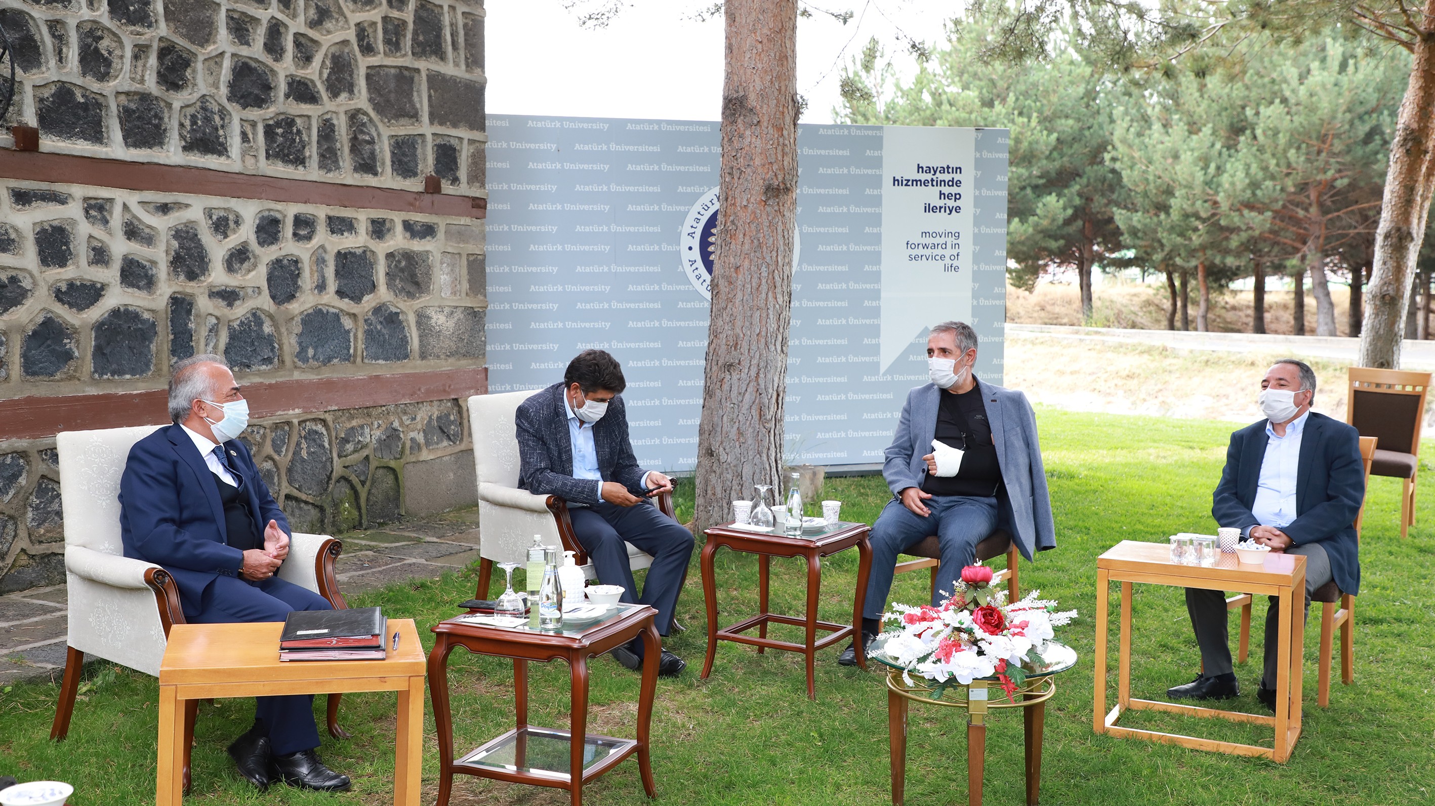 Rektörler, Yeniden Atanan Rektör Çomaklı’yı Tebrik Etti