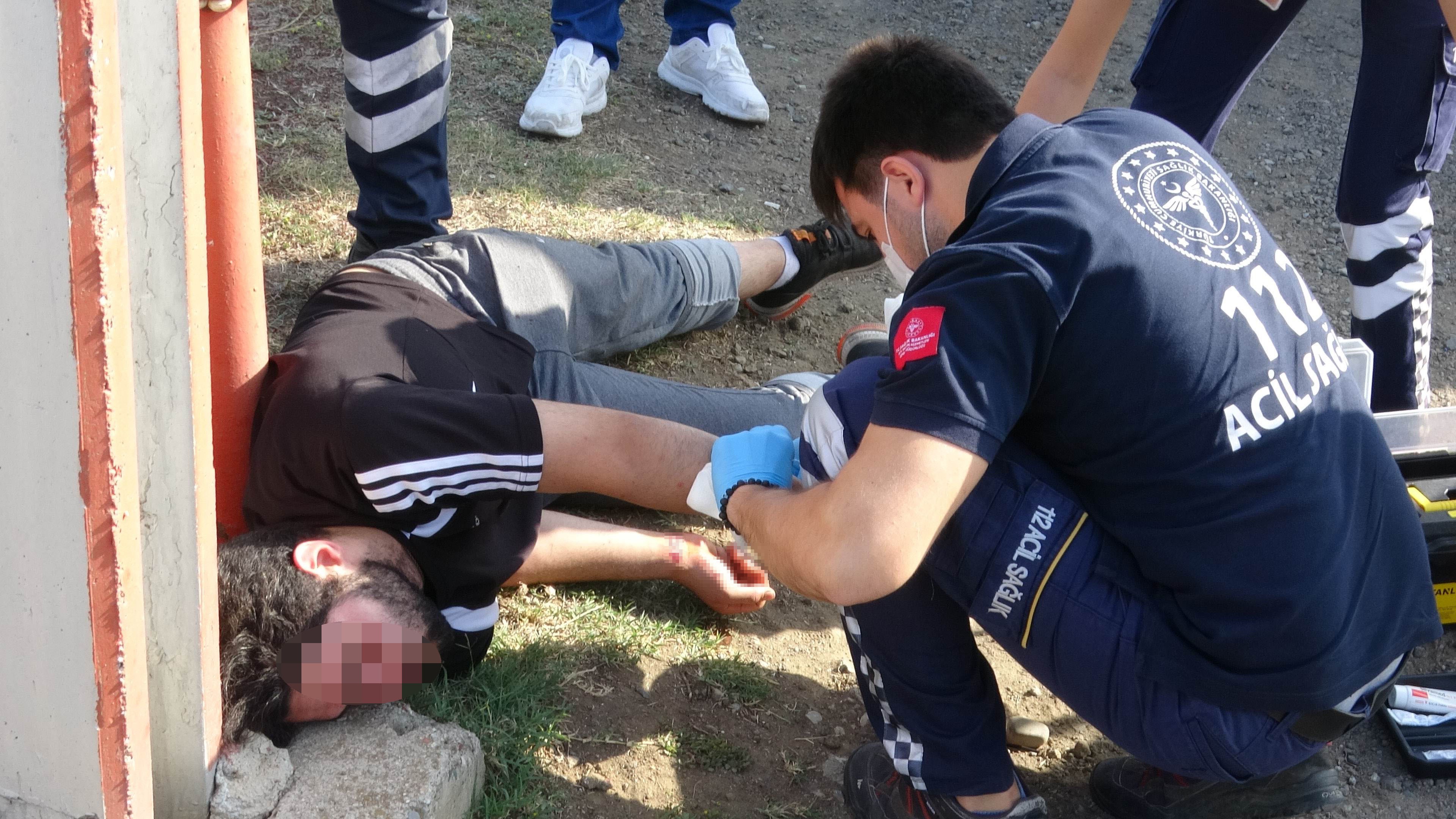 Bilekleri Kesilmiş Halde Baygın Bulundu