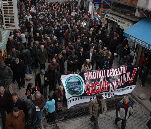 Arılı’da Dere Nöbeti Yeniden Başladı