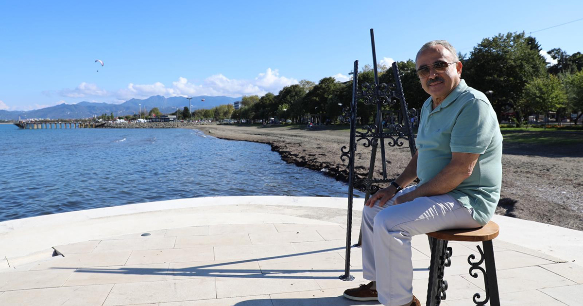 Ressamların Şövalesi Başkandan