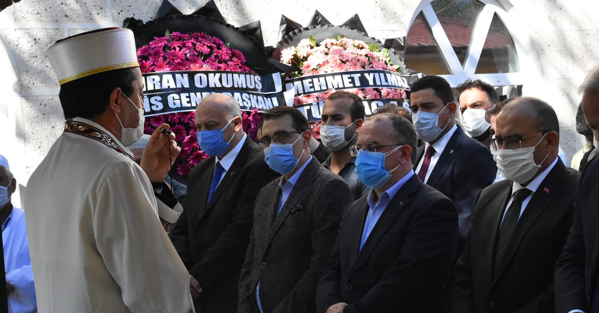 Enerji ve Tabii Kaynaklar Bakan Yardımcısı Kalaycı'nın Anne Acısı