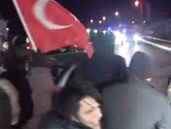 Başbuğ'a Silivri'de bayraklı karşılama - izle