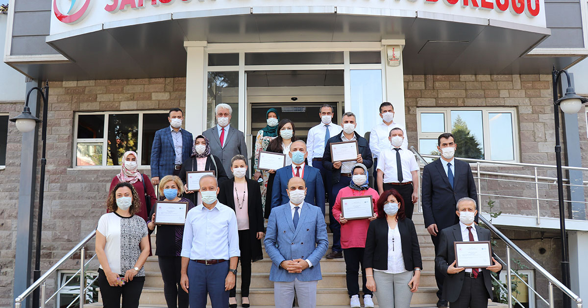 24 Sağlık Tesisi 'Sıfır Atık Belgesi' Aldı, 900 Ağaç Kesilmekten Kurtuldu