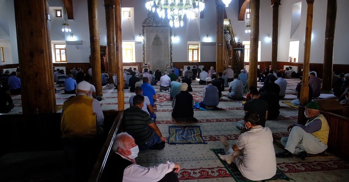 Koronavirüs Salgınından Kurtulmak İçin Dualar Edildi