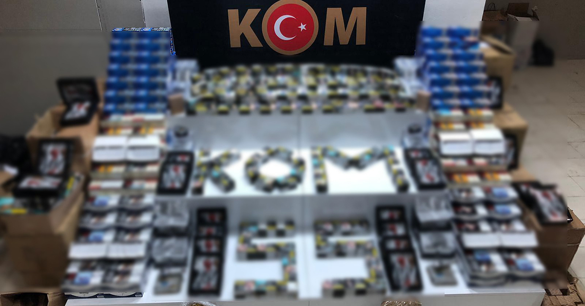 Samsun'da Kaçak Tütün Mamulü Operasyonu: 2 Gözaltı