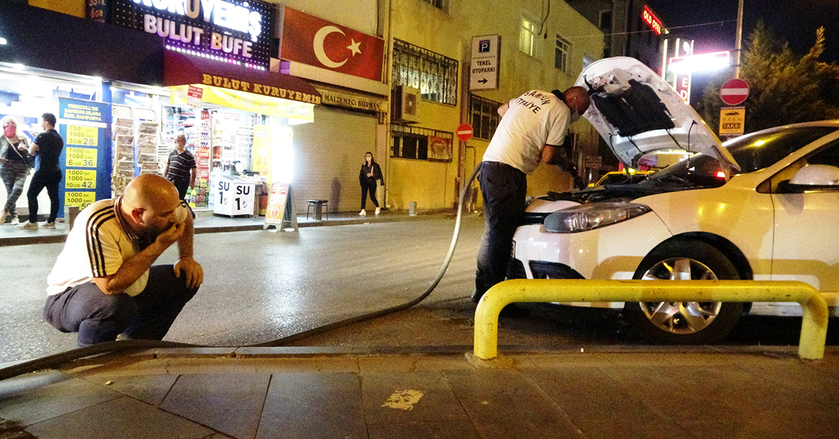 Samsun'da İtfaiyenin Kedi İle İmtihanı