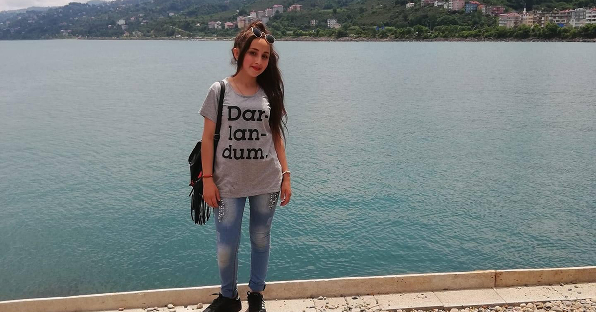 15 Yaşındaki Genç Kız 27 Yaşındaki Şahıs Tarafından Kaçırıldığı İddiasıyla Aranıyor