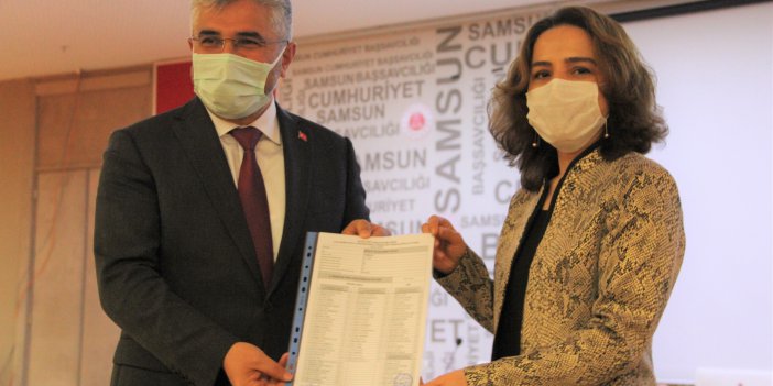 AK Parti Samsun İl Başkanı Ersan Aksu mazbatasını aldı
