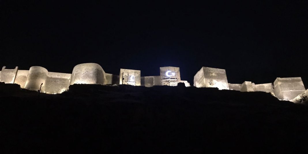 Tarihi Bayburt Kalesi Aydınlatma Projesi’nin açılışı gerçekleşti