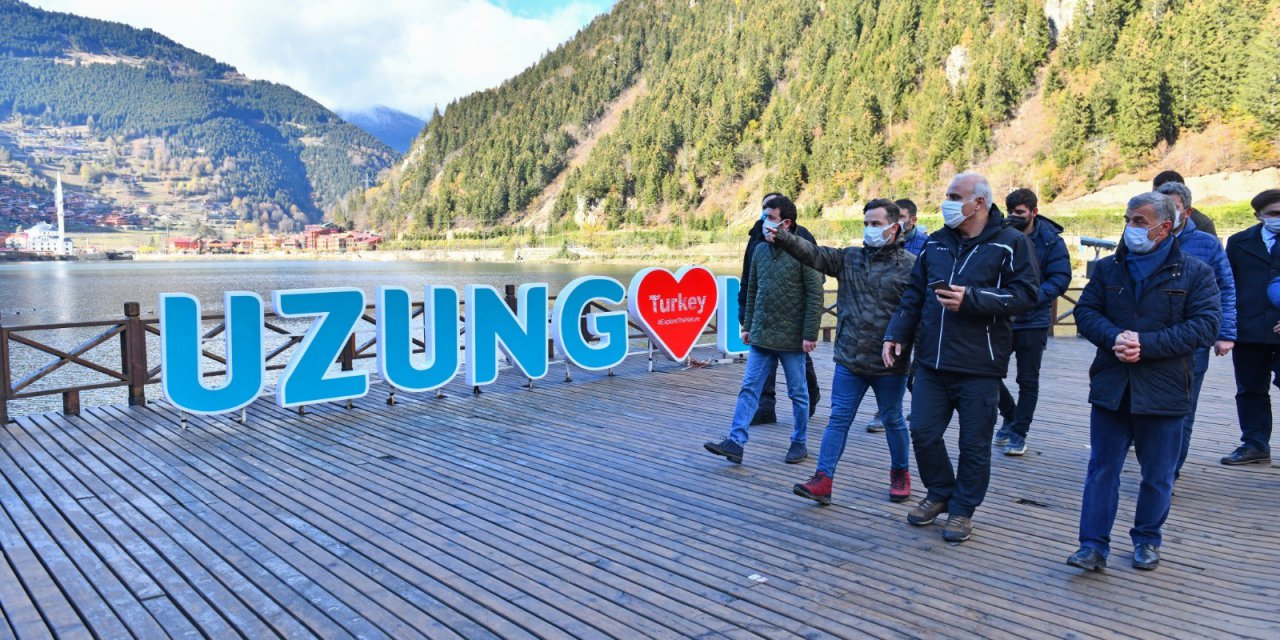 Başkan Zorluoğlu Uzungöl'de incelemelerde bulundu