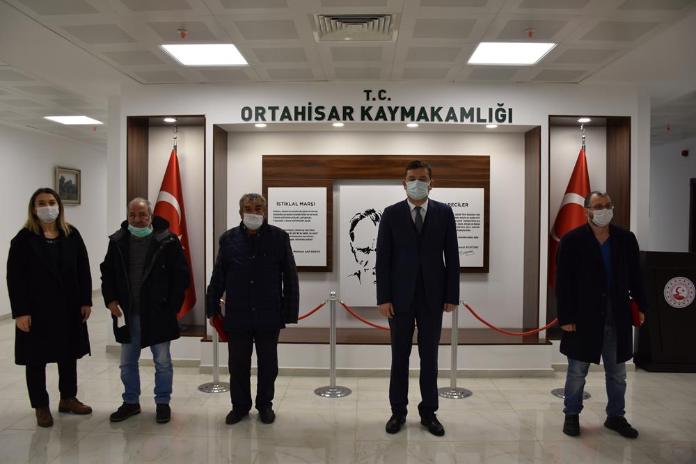 Trabzon Ortahisar’da, Kıbrıs Barış Harekatı'na Katılan Gazilere Madalya ve Beratları Takdim Edildi