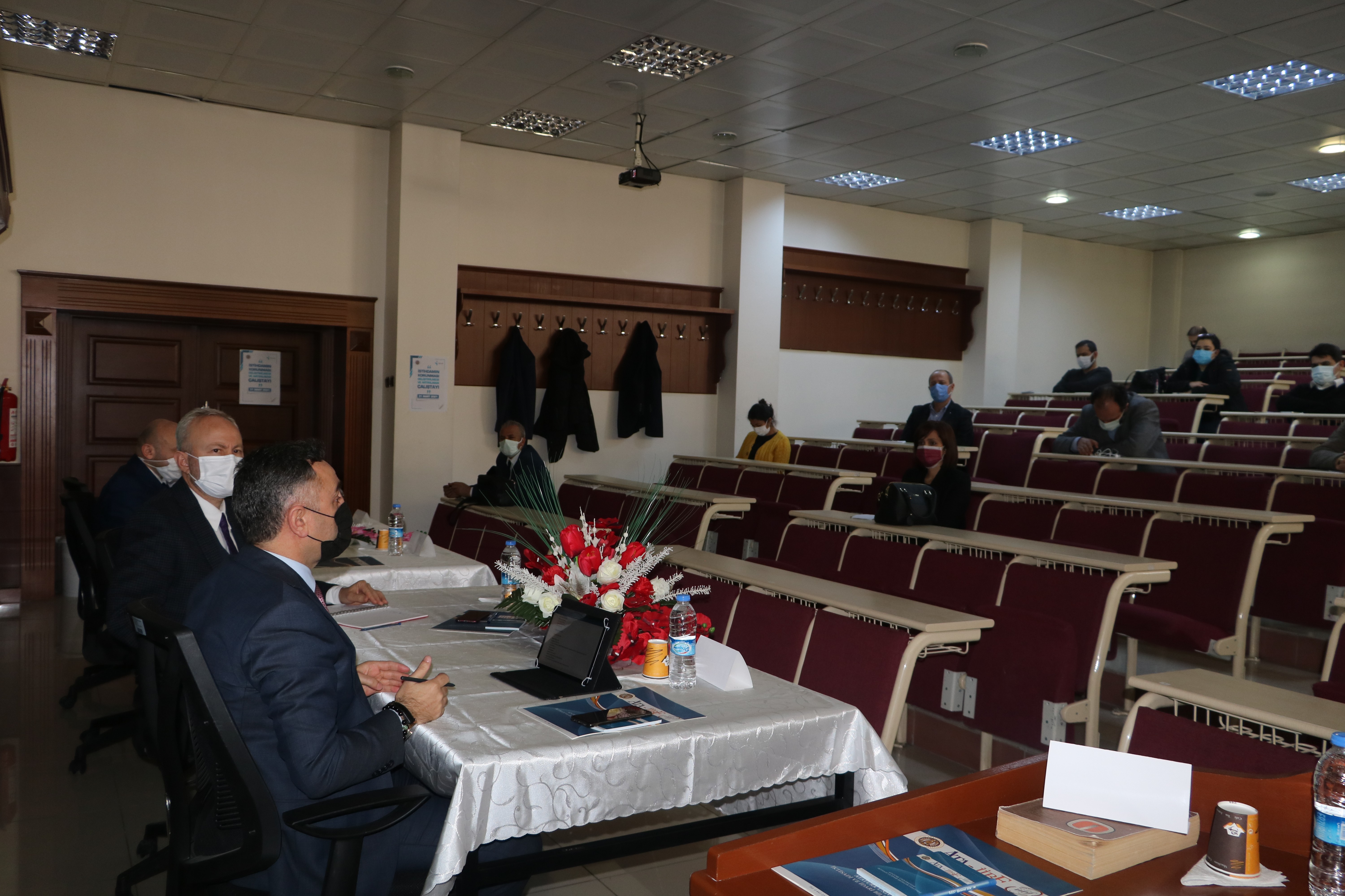 Erzurum İŞKUR ve Atatürk Üniversitesi tarafından istihdam çalıştayı düzenlendi
