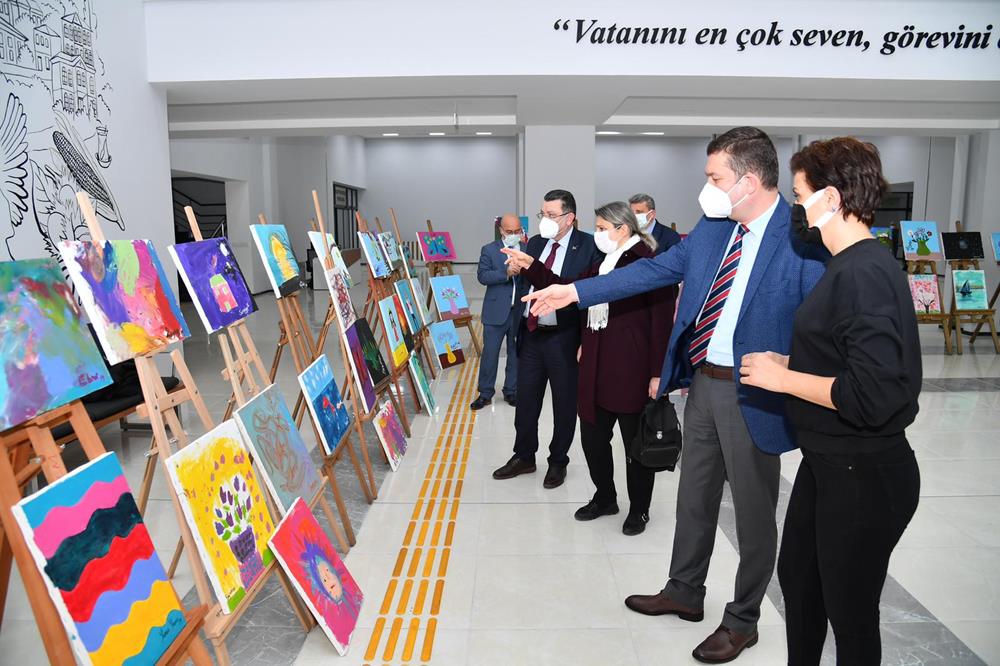 Kaymakam Tolga Toğan, “Kanser Hastalarına Moral Hepimizin Görevidir”