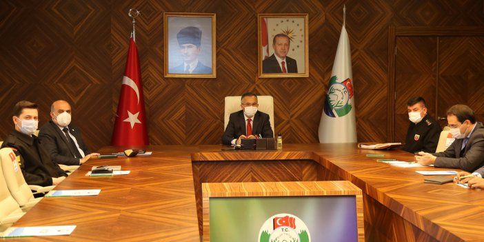 Rize'de Tam Kapanma Süreci Planlama ve Koordinasyon Toplantısı Gerçekleştirildi