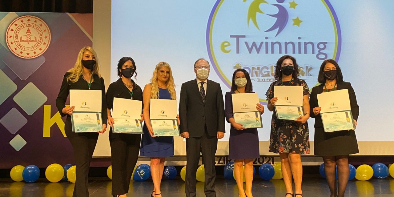 E-TWİNNİNG ÖDÜL TÖRENİ DÜZENLENDİ