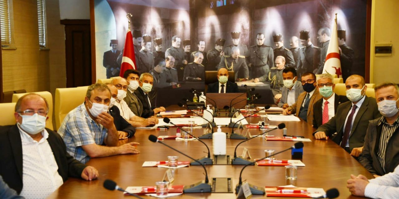 ÇARŞAMBA KARMA OSB’DE ÖN TAHSİS PROTOKOLLERİ İMZALANDI