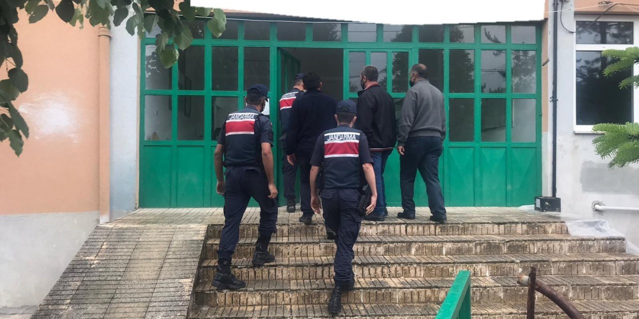 Eski Okul Binasını Sahte İlaç Üretiminde Kullandılar