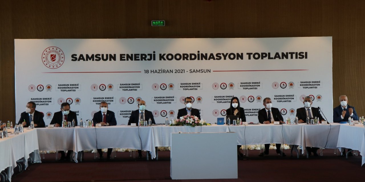 Bakan Dönmez, Enerji Yatırımları Hakkında Bilgi Aldı