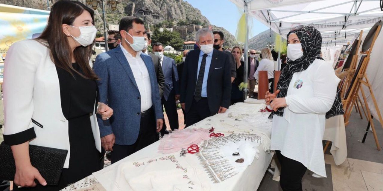 Amasya’da El Sanatları Sergisi Düzenlendi