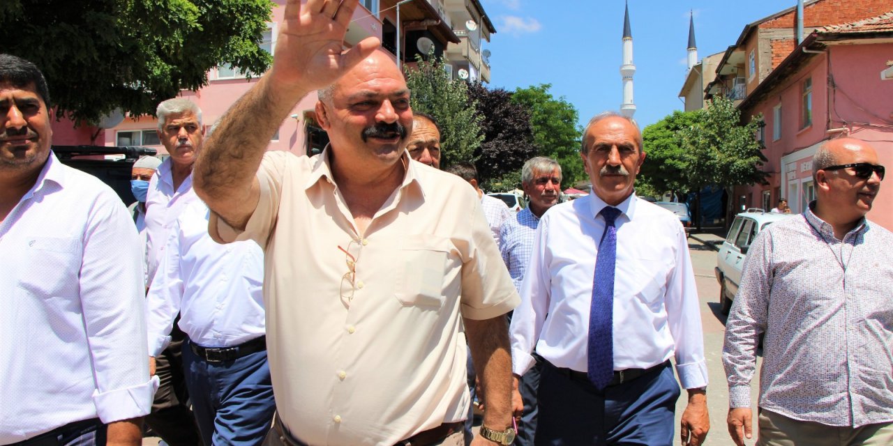 Mahmut Demir: “gönülleri Kırılan Çiftçilerimizle Fabrikamızı Barıştıracağız”