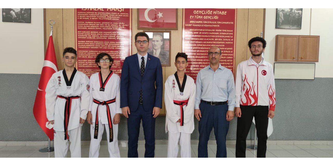 Şampiyona Öncesi Moral Verdiler