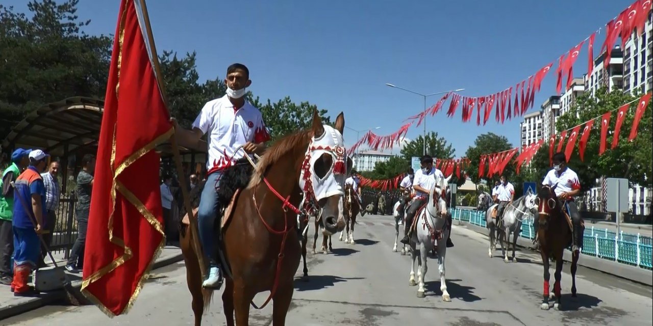 Atatürk’ün Erzurum’a Gelişinin 102’inci Yıldönümü Coşkuyla Kutlandı
