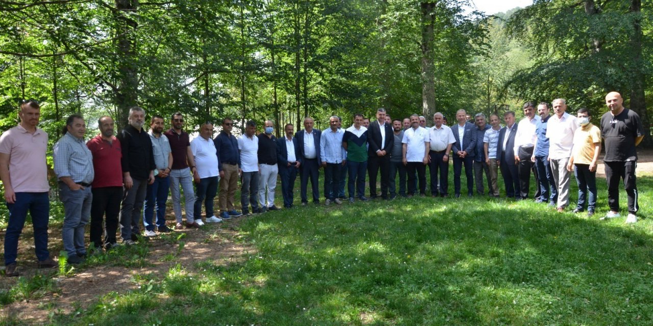 Akar’dan Ünye-akkuş Yoluna Destek