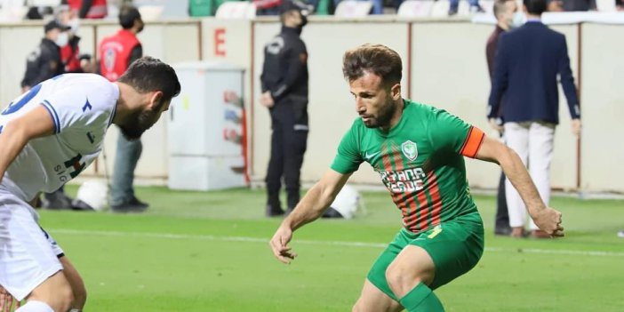Pazarspor Ligde galibiyeti olmayan Amed Spor'a 1 - 0 yenildi