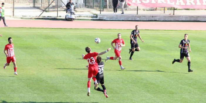 TFF 3. Lig: Karaman Belediyespor: 0 - Artvin Hopaspor: 1