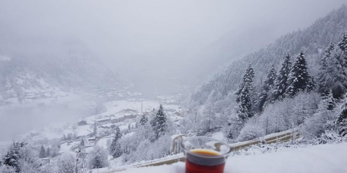 UZUNGÖLDE KAR YAĞDI