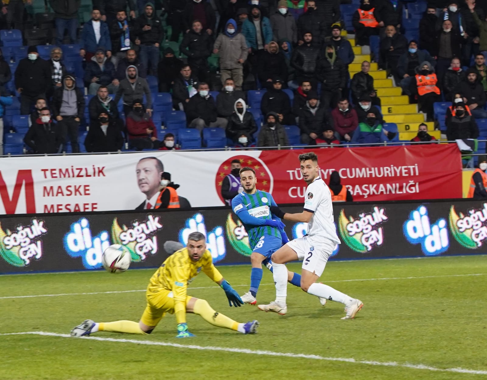 Ç.RİZESPOR EVİNDE ADANADEMİRSPOR 3 - 1 MAĞLUP OLDU