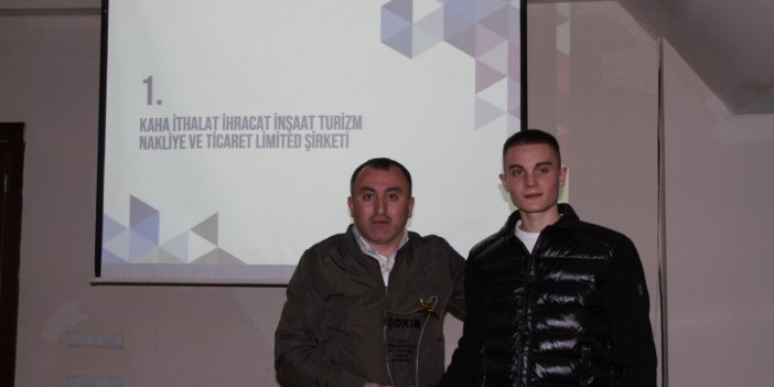 ARTVİN İHRACATININ ŞAMPİYONLARI ÖDÜLLERİ İLE BULUŞTU
