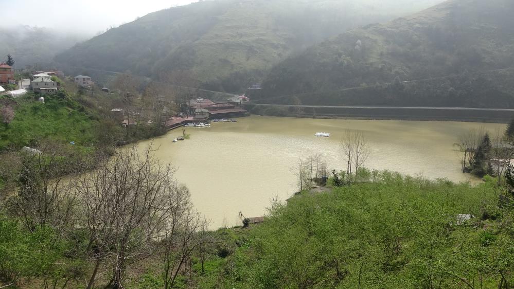 Trabzon'un Gözde Ziyaret Yeri Sera Gölü, “Çamur Göl” oldu