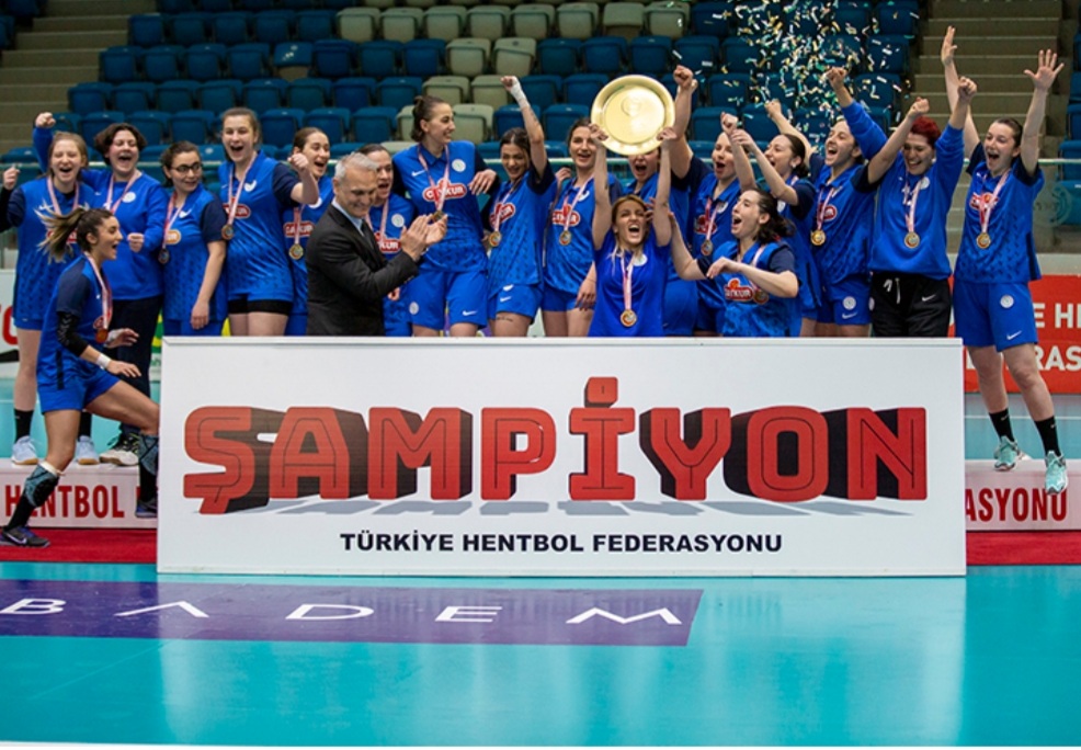 Kadınlar 2. Lig'inde şampiyon Çaykur Rizespor