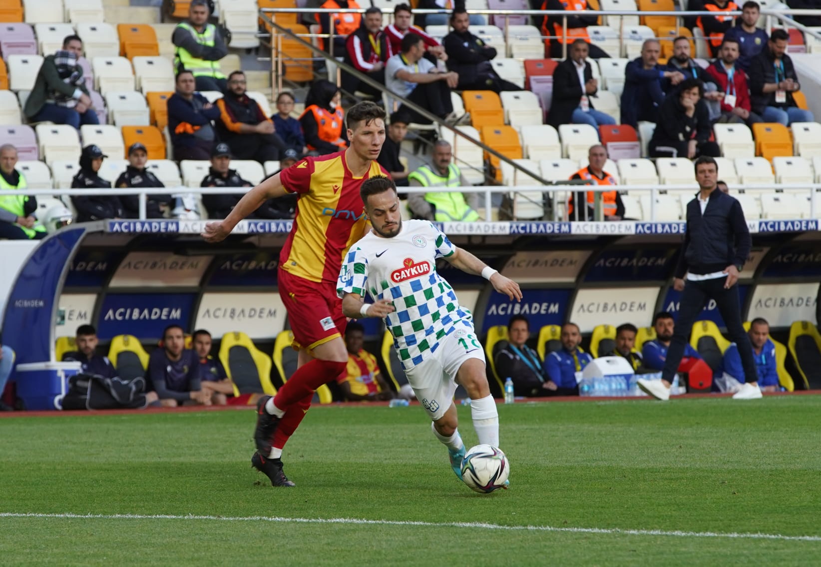 Çaykur Rizespor Deplasmanda Malatyasporu 3 - 1 Mağlup Etti