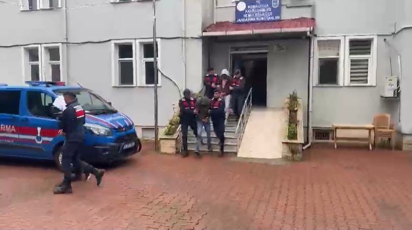 Artvin Kemalpaşa'da Haberleşme ve enerji kablolarını çalan 3 kişi tutuklandı