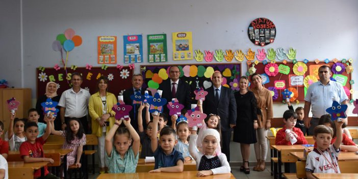 Ortahisar'da 63 Bin 921 Öğrencimiz Karne Heyecanı Yaşadı