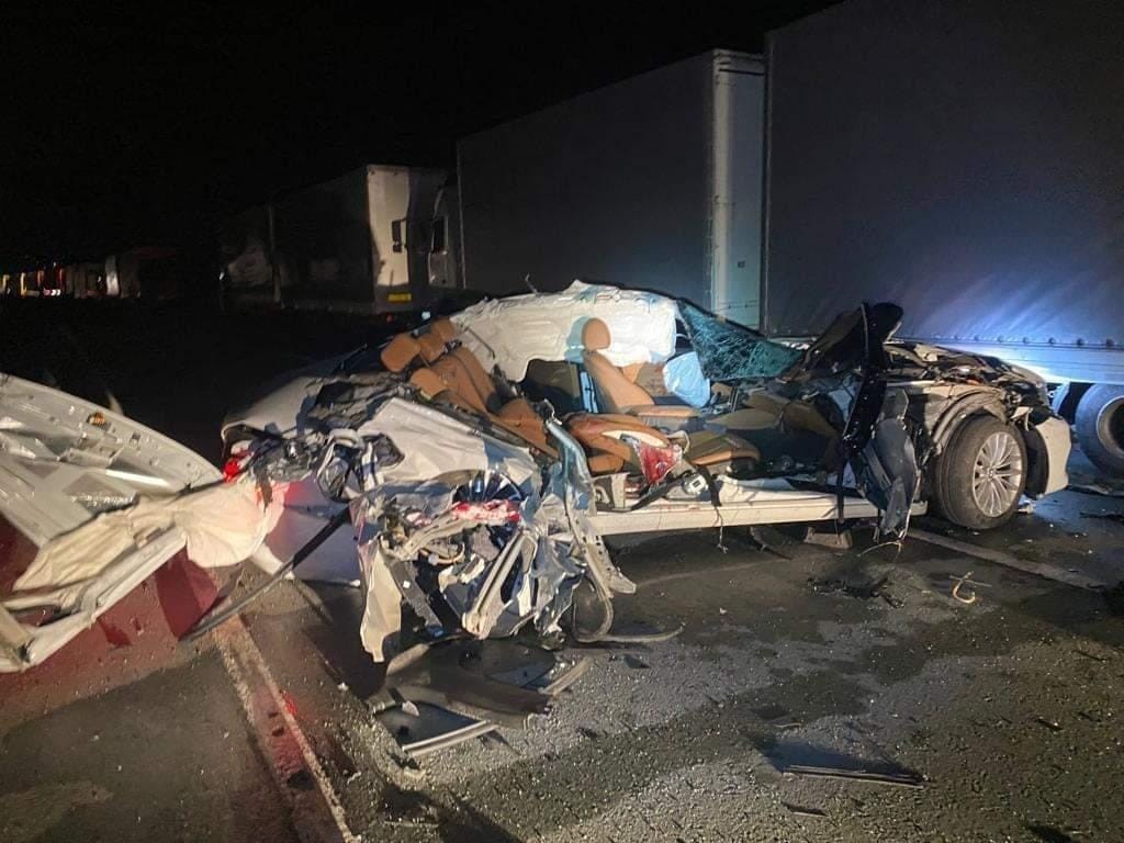 Artvin'de 21 Yaşındaki Genç Doğum Gününde Geçirdiği Trafik Kazasında Hayatını Kaybetti