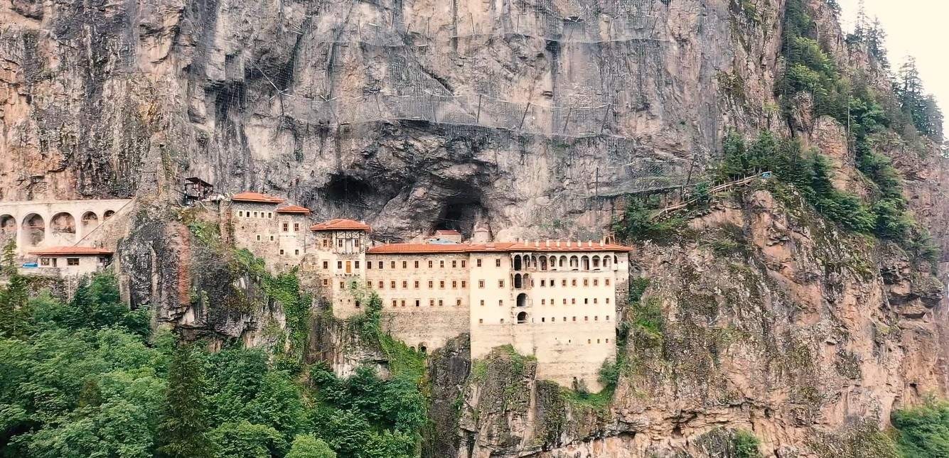 Trabzon Sümela’da Yaklaşık 6 Yıl Önce Başlayan Restorasyon Ve Kaya Güçlendirme Çalışmaları Tamamlandı