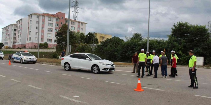 Sinop’ta Bir Genç kız otomobil çarpması sonu yaralandı