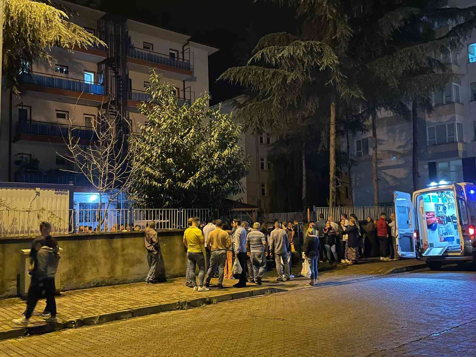 TRABZON'DA POLİS MEMURU KADIN , LOJMANDAKİ EVİNDE ÖLÜ BULUNDU
