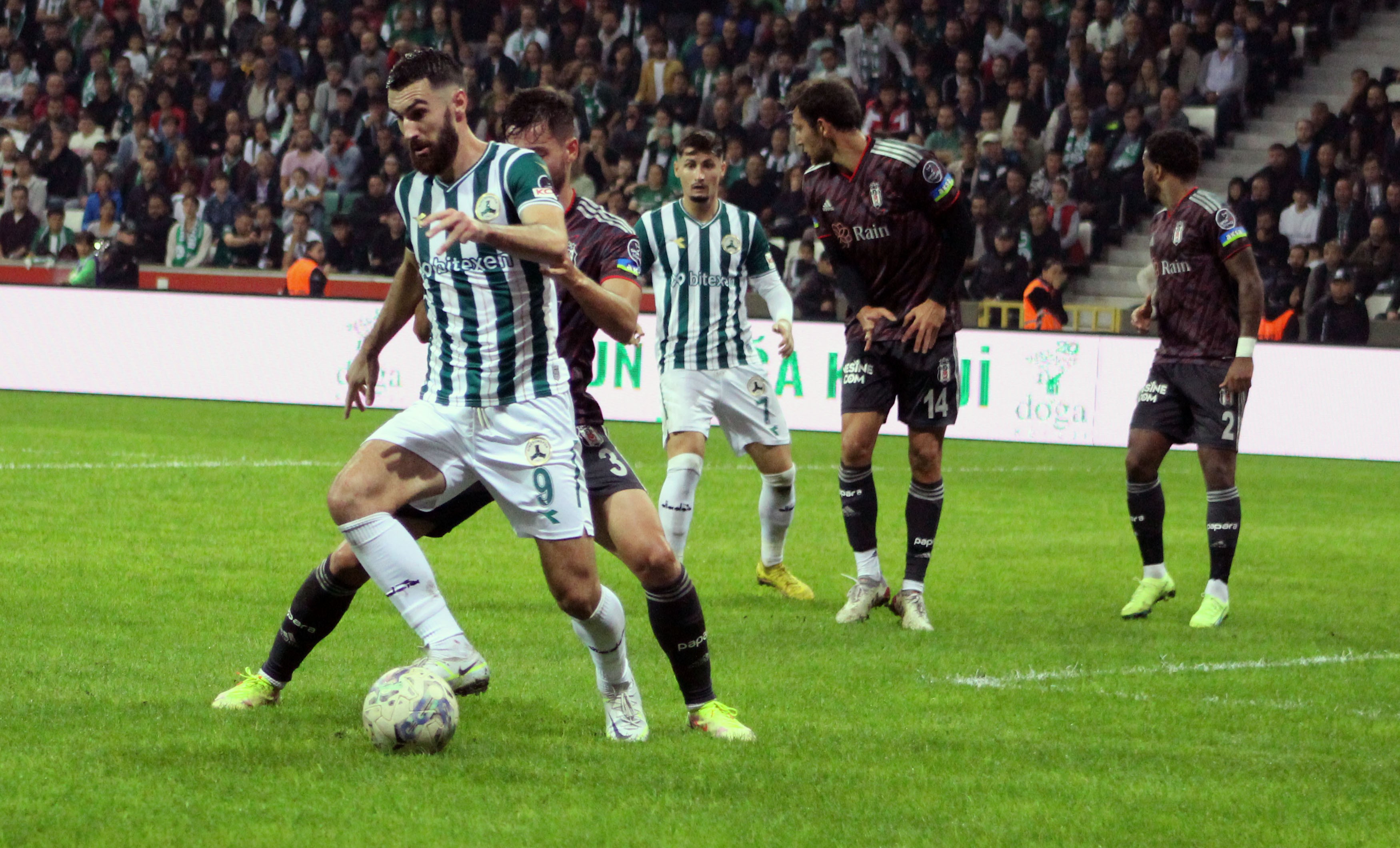 KARADENİZ'İN SÜPER LİG'DEKİ TEMSİLCİSİ GİRESUNSPOR EVİNDE BEŞİKTAŞ'A 1 - 0 MAĞLUP OLDU