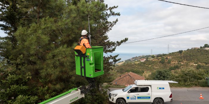 ÇORUH EDAŞ UYARIYOR: “ELEKTRİK HATTINA MÜDAHALE ETMEYİN”