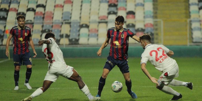 SPOR TOTO 1. LİG'İN 9. HAFTASINDA SAMSUNSPOR DEPLASMANDA ALTINORDU'YA 2 - 1 MAĞLUP OLDU