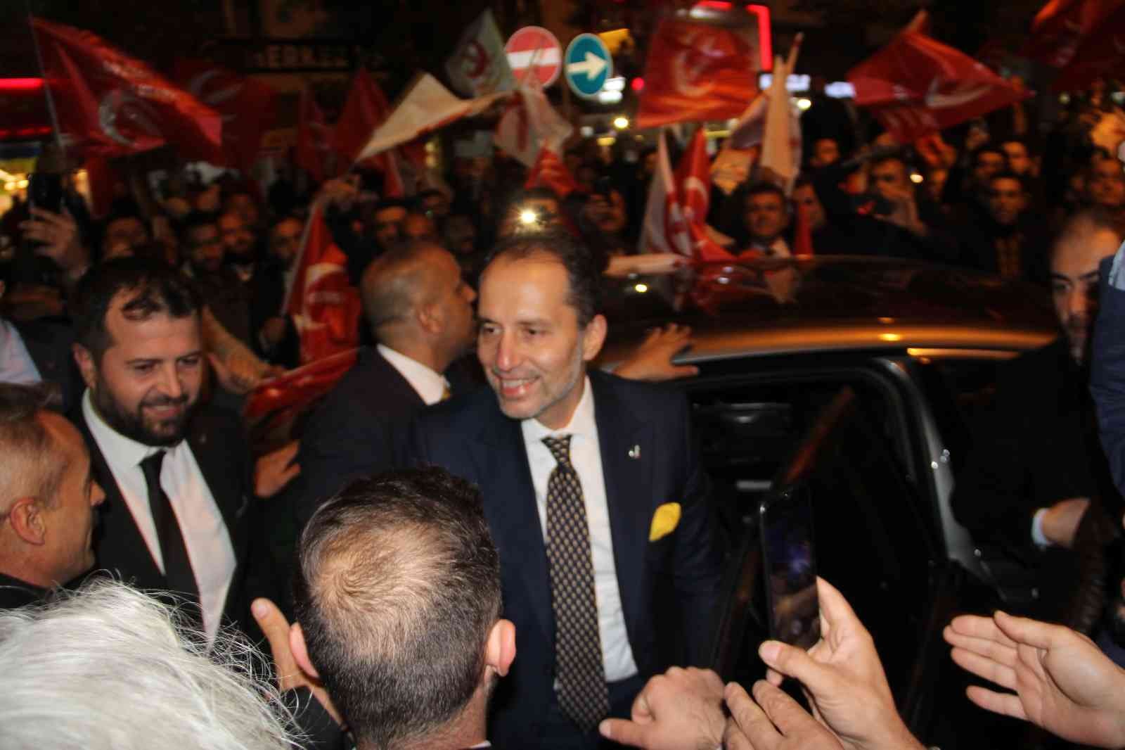 YENİDEN REFAH PARTİSİ GENEL BAŞKANI ERBAKAN ÇORUM'DAN SESLENDİ : “(6’LI MASA) BU ÜLKEYE BUNLARDAN HAYIR GELMEYECEĞİNİ AÇIKÇA ORTAYA KOYUYOR”