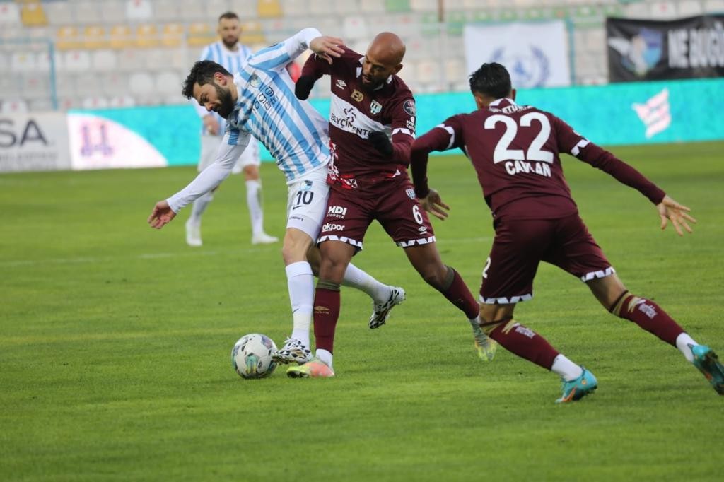 SPOR TOTO 1. LİG 15.HAFTASINDA ERZURUMSPOR FK, KONUK ETTİĞİ BANDIRMASPOR'A 2 - 1 MAĞLUP OLDU