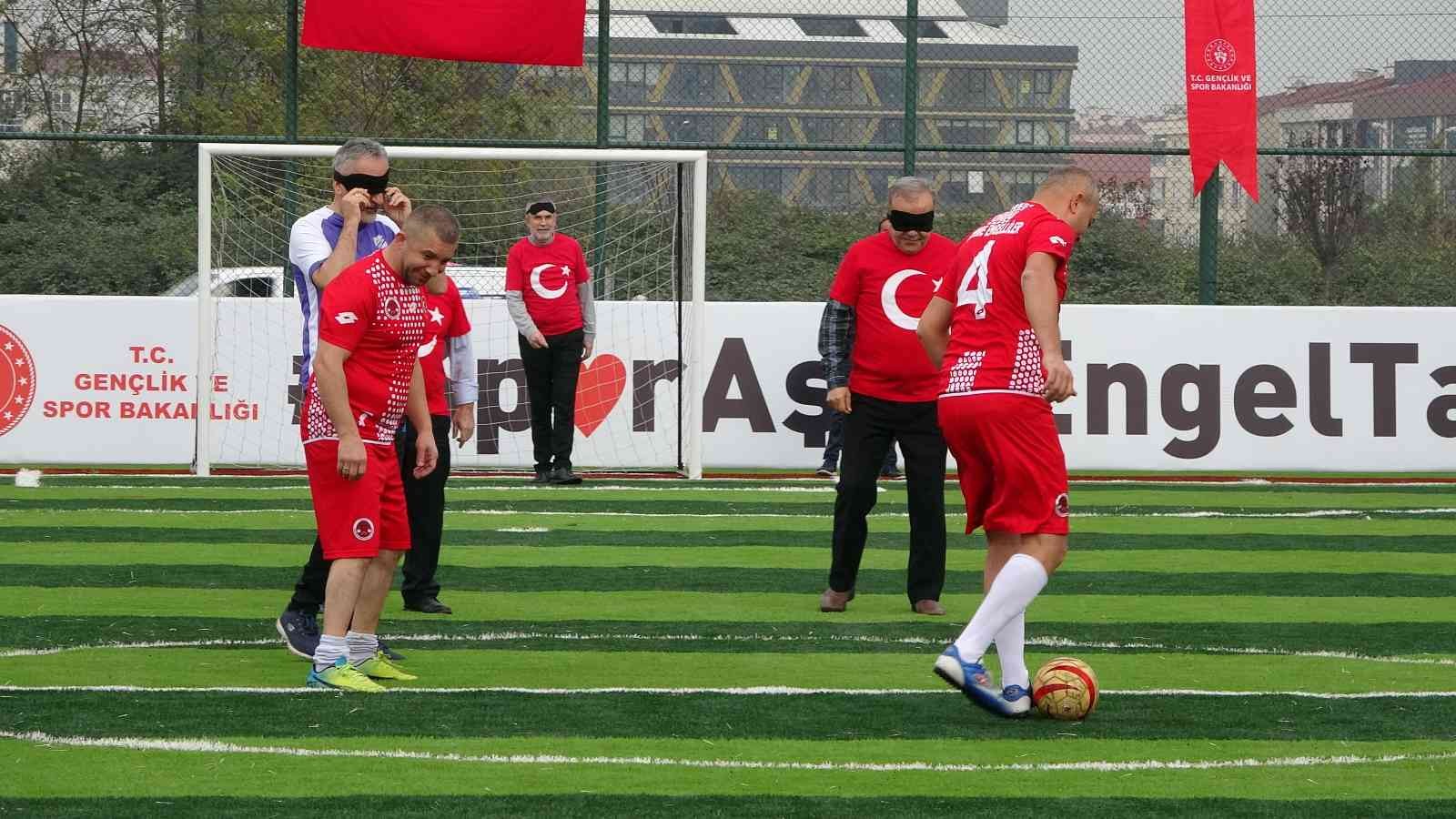 ORDU'DA GÖRME ENGELLİ SPORCULAR İLE PROTOKOL MENSUPLARI ARASINDA "GÖRME ENGELLİLER FUTBOL" MÜSABAKASI YAPILDI