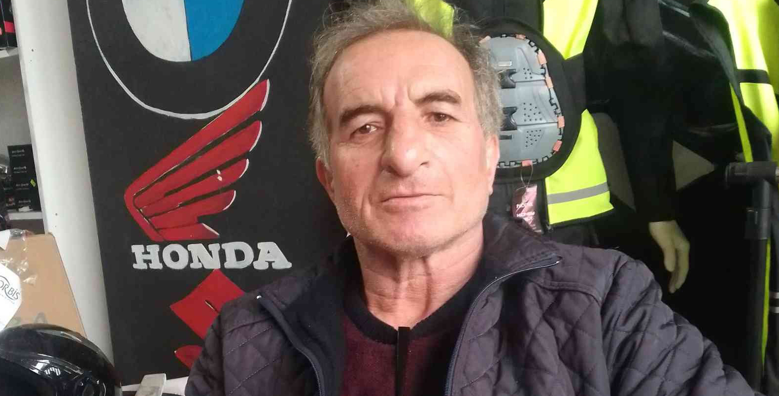 TRABZON'UN AKÇAABAT İLÇESİNDE MUAMMER YARDIM TAMİR ETMEYE ÇALIŞTIĞI MOTOSİKLETİN YAKITININ ALEV ALMASI SONUCU YANARAK HAYATINI KAYBETTİ