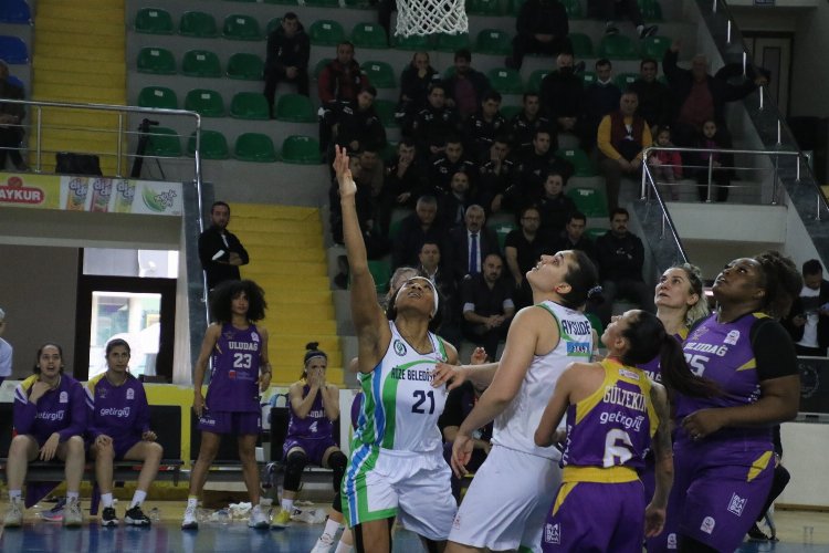 LİDER ÇBK, ING KADINLAR BASKETBOL SÜPER LİGİ 11. HAFTA KARŞILAŞMASINDA RİZE BELEDİYESİ’Nİ 23 SAYI FARKLA YENDİ